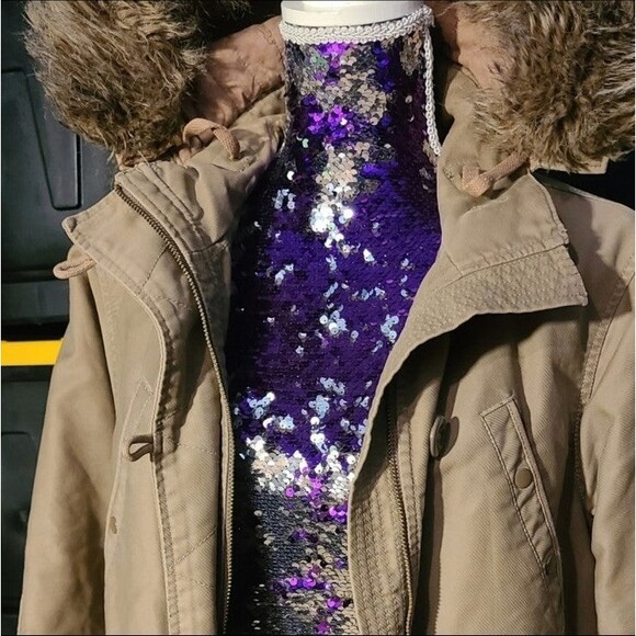 Gap Size XS Tan Brown Heavy Utility Coat with Fur Trim Hood - Picture 4 of 5